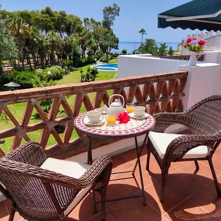 Holiday home Spacious Beachfront Town House In With Fully Equipped Kitchen, Pools, Garden, Sea View